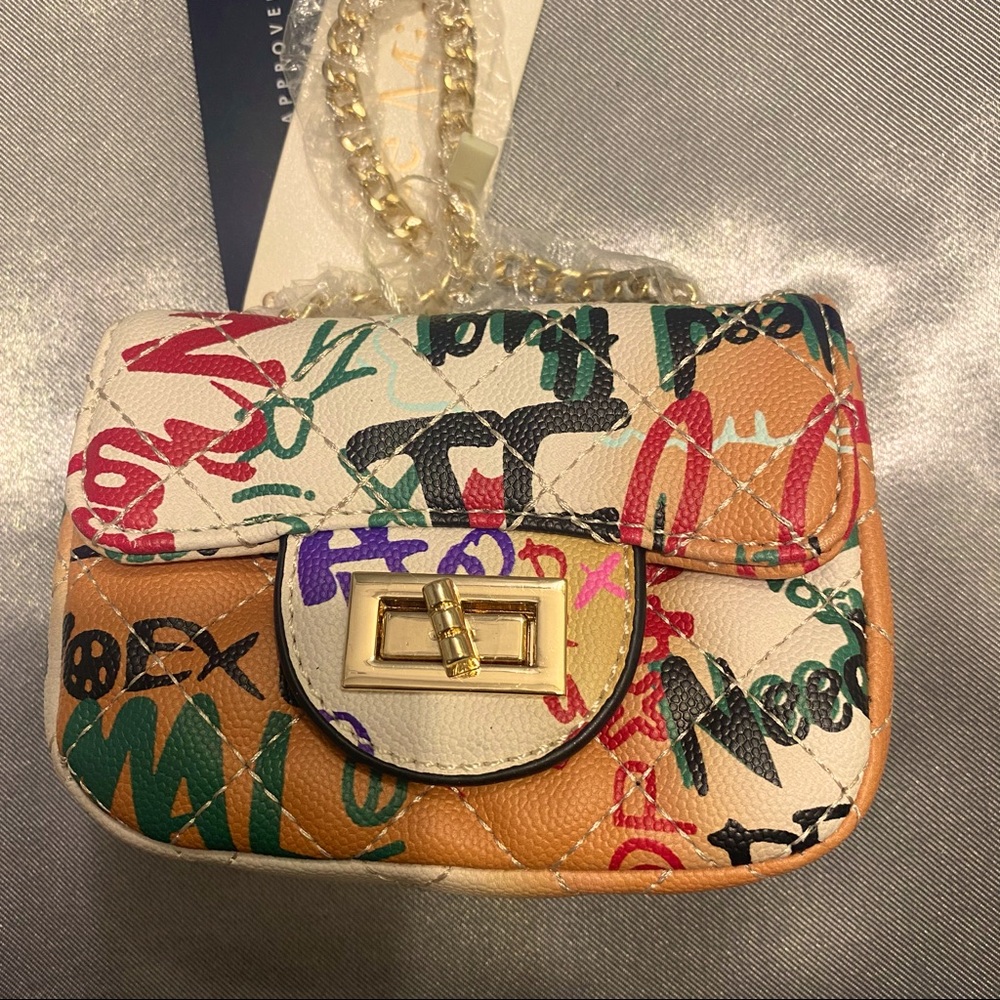 New!! Mini graffiti cross bag